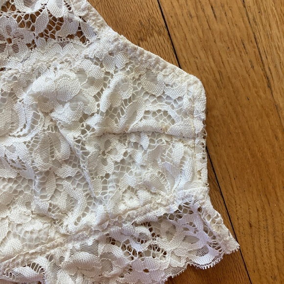 3/$15 Cream Lace Bralette with T back, Cropped - Picture 2 of 8